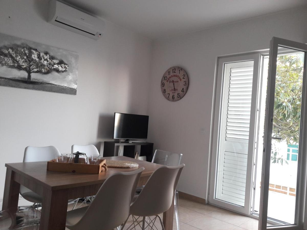 Apartment Tea Primosten Ngoại thất bức ảnh
